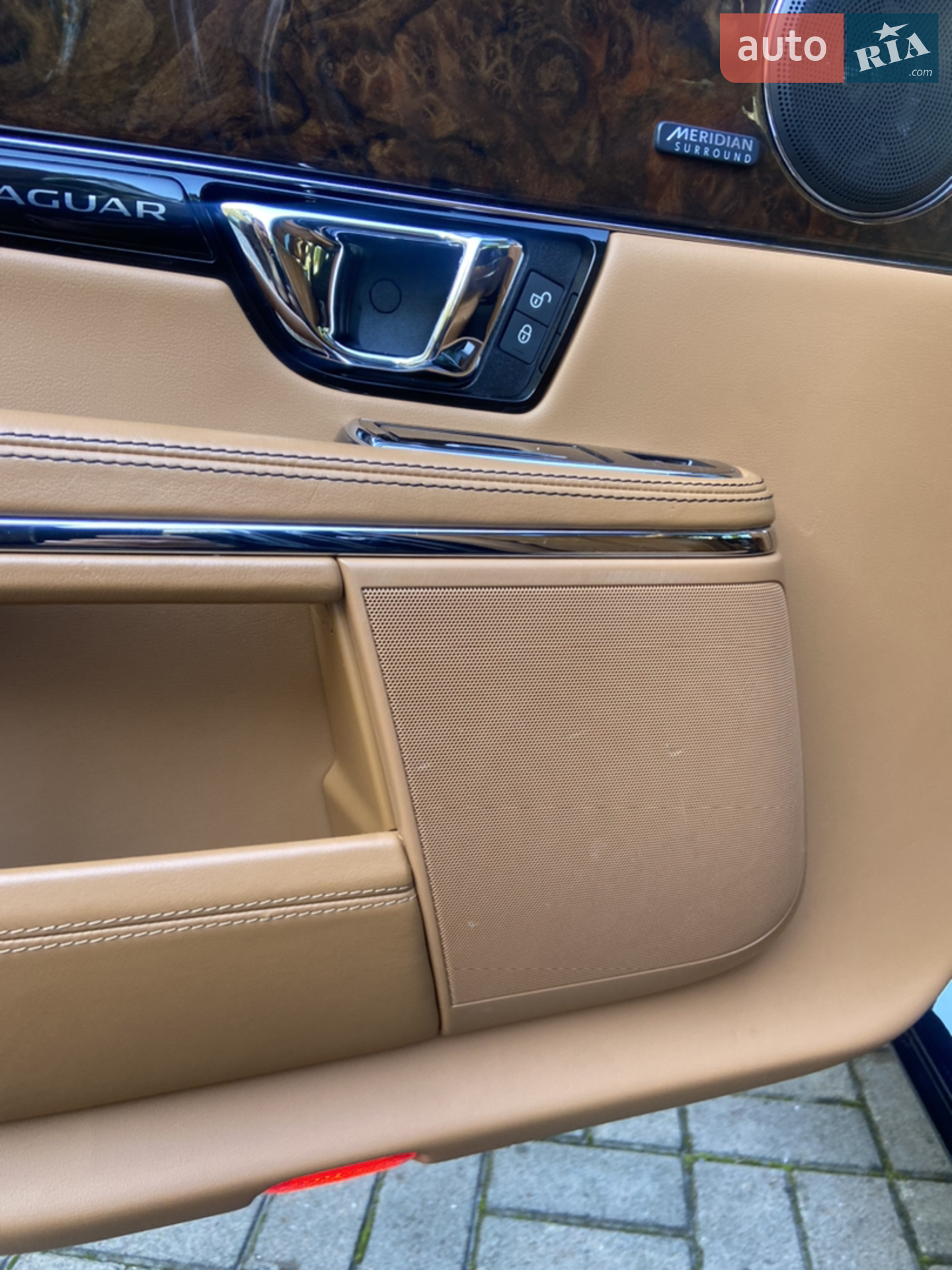 2016 Jaguar XJ - мініатюра 42