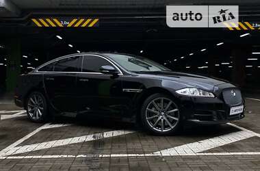 Седан Jaguar XJ 2013 в Києві