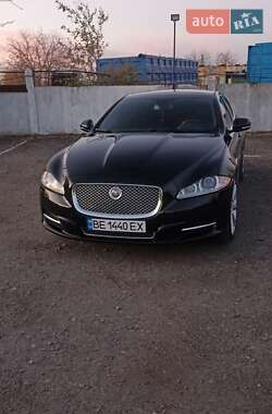 Седан Jaguar XJ 2014 в  фото 12 Седан Jaguar XJ 2014 в