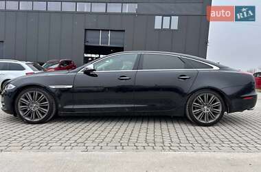 Седан Jaguar XJ 2012 в Львове