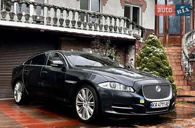 Седан Jaguar XJ 2015 в Киеве