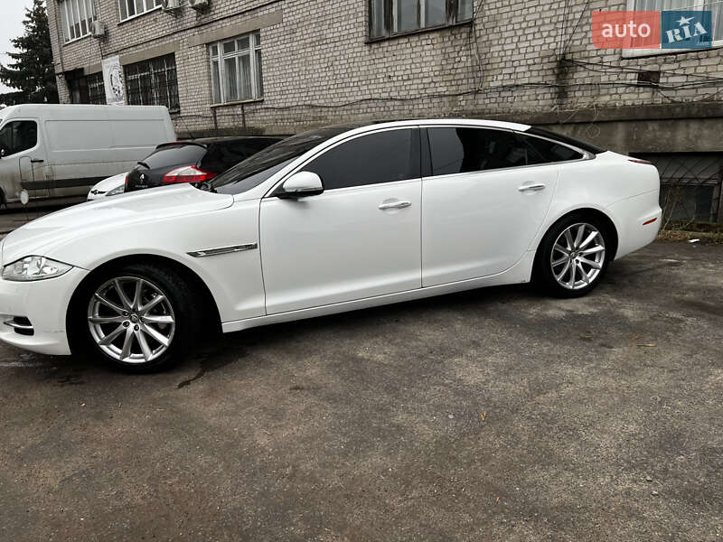 Седан Jaguar XJ 2012 в Житомире фото 8 Седан Jaguar XJ 2012 в Житомире