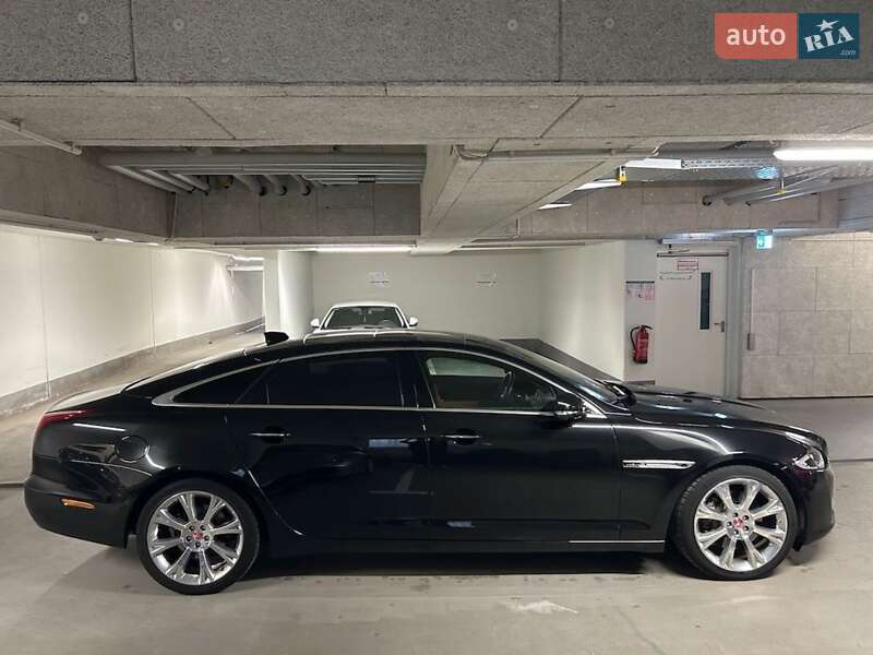Jaguar XJ 2015