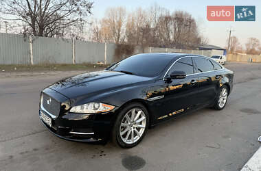 Седан Jaguar XJ 2014 в Борисполі