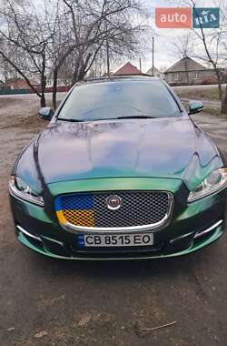 Седан Jaguar XJ 2013 в Ніжині