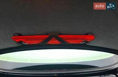 Седан Jaguar XJ 2005 в  фото 16 Седан Jaguar XJ 2005 в