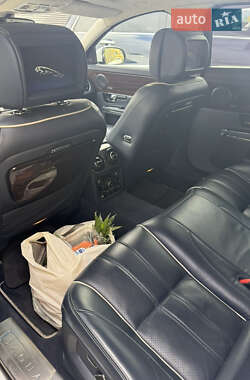 Седан Jaguar XJ 2013 в Славянске
