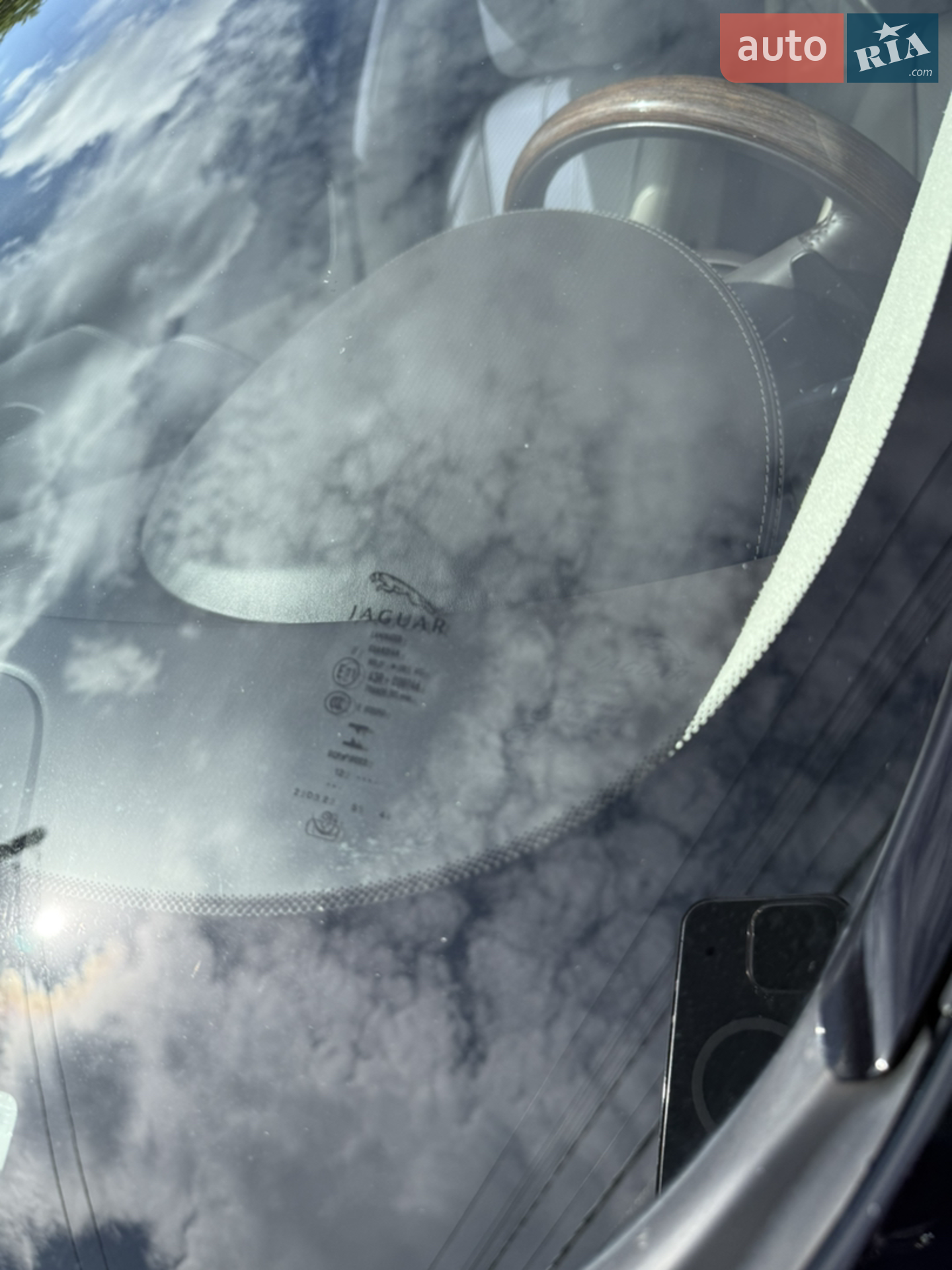 2013 Jaguar XJ - мініатюра 21
