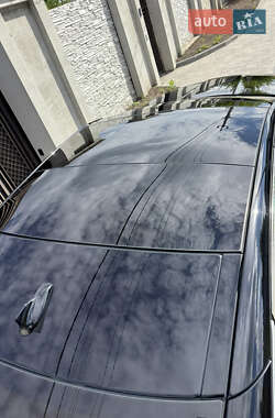 Седан Jaguar XJ 2013 в 
