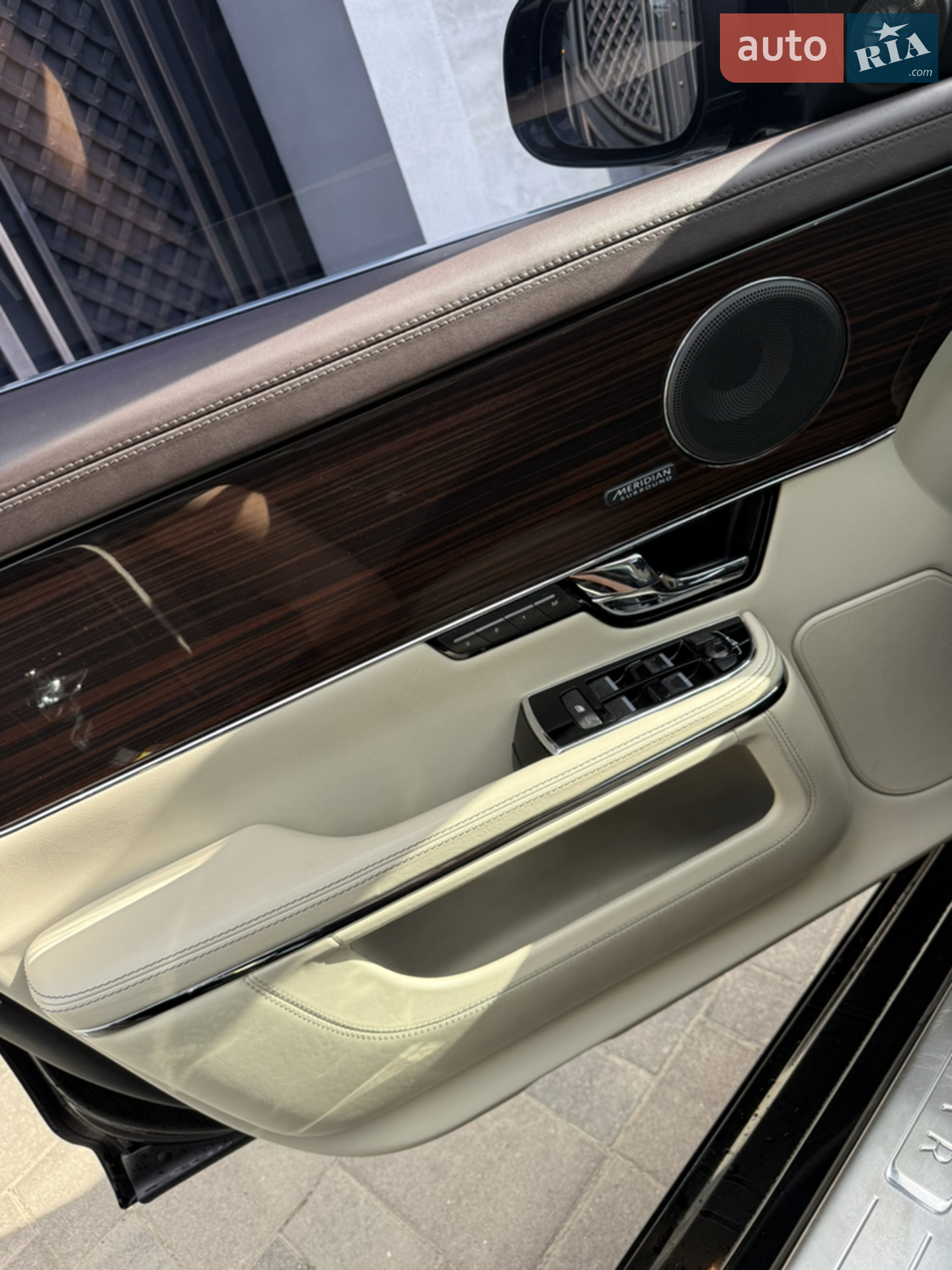 2013 Jaguar XJ - мініатюра 28