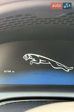 Седан Jaguar XJ 2013 в 