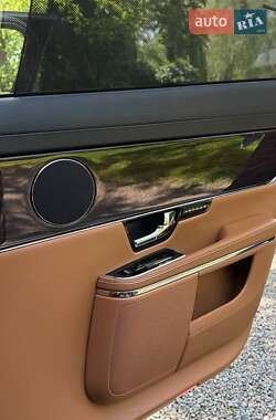 Седан Jaguar XJ 2010 в 