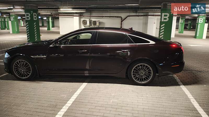 Седан Jaguar XJ 2013 в Киеве фото 9 Седан Jaguar XJ 2013 в Киеве