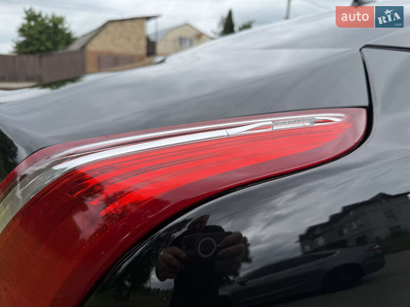 Седан Jaguar XJ 2014 в Борисполе