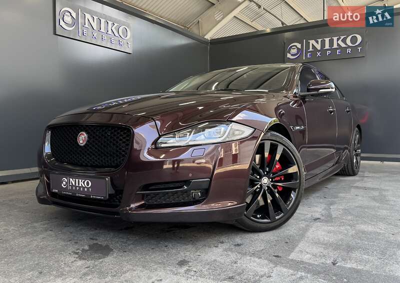 Седан Jaguar XJ 2016 в Киеве