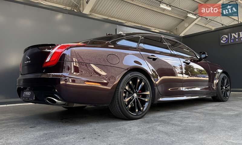 Седан Jaguar XJ 2016 в Киеве