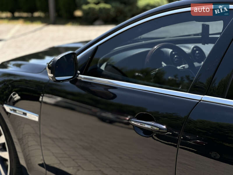 Седан Jaguar XJ 2017 в Івано-Франківську