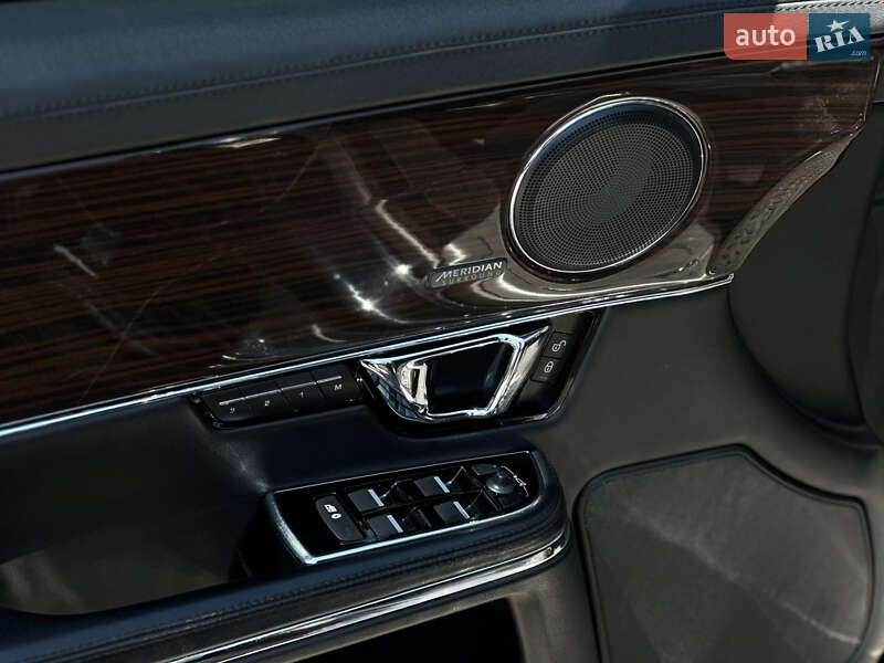 Седан Jaguar XJ 2017 в Івано-Франківську