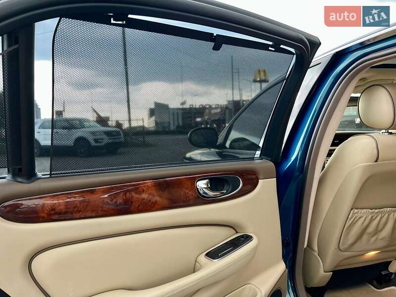 Седан Jaguar XJ 2007 в Киеве