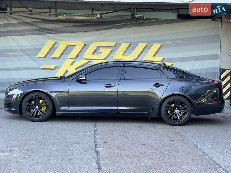 Седан Jaguar XJ 2013 в Києві