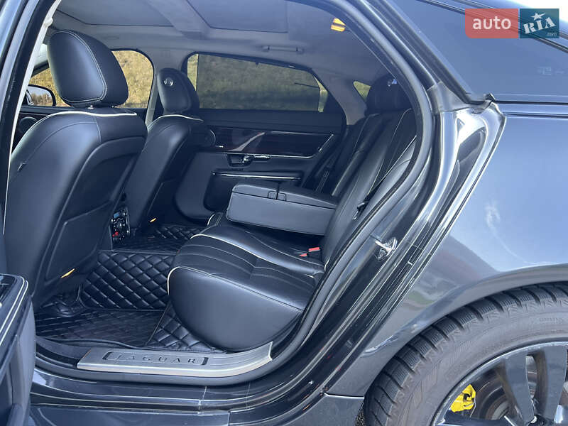 Седан Jaguar XJ 2013 в Києві