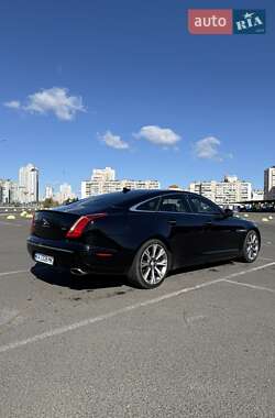 Седан Jaguar XJ 2015 в Киеве