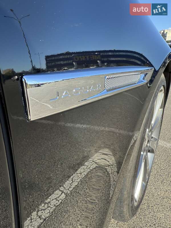 Седан Jaguar XJ 2015 в Киеве фото 9 Седан Jaguar XJ 2015 в Киеве