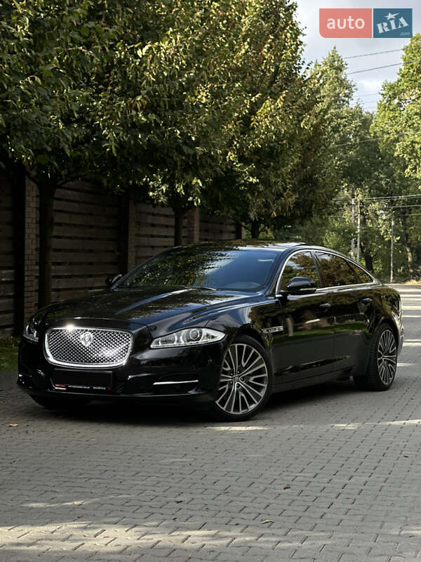 Седан Jaguar XJ 2013 в Києві