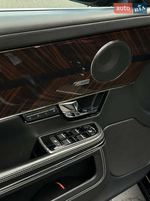 Седан Jaguar XJ 2013 в Києві