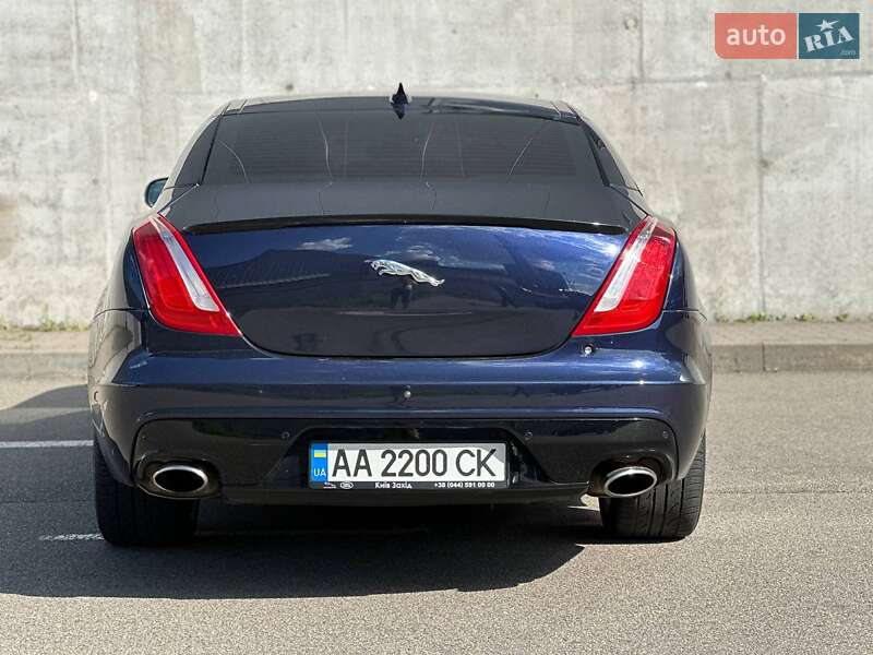 Седан Jaguar XJ 2018 в Киеве