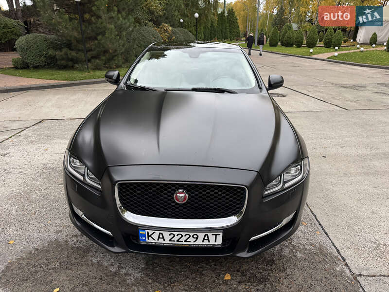 Седан Jaguar XJ 2015 в Києві фото 6 Седан Jaguar XJ 2015 в Києві