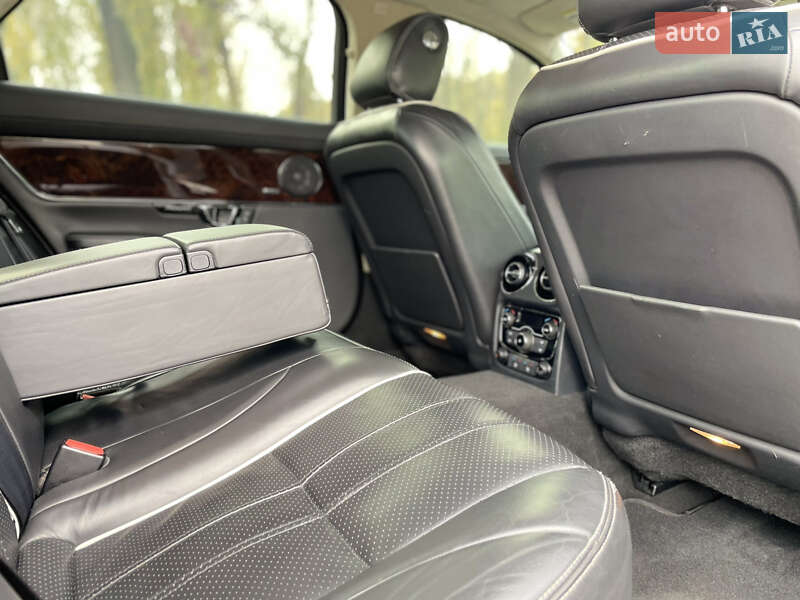 Седан Jaguar XJ 2015 в Києві фото 18 Седан Jaguar XJ 2015 в Києві