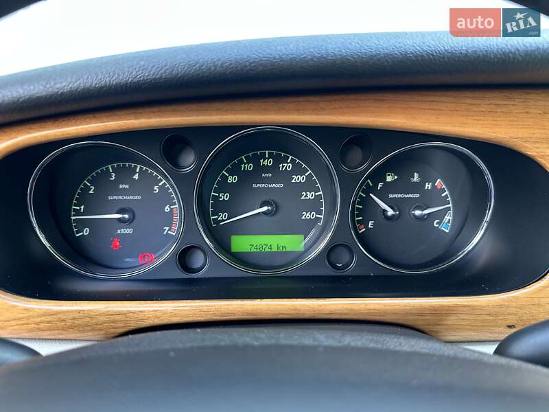 Седан Jaguar XJ 2008 в Києві