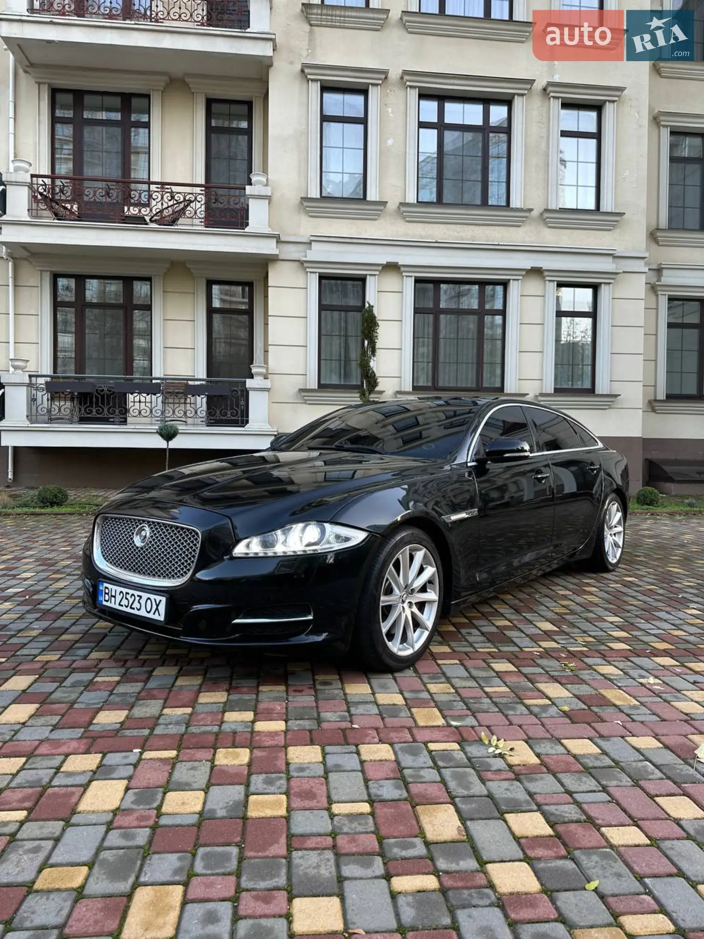 2012 Jaguar XJ - мініатюра 7