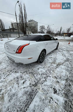Седан Jaguar XJ 2013 в Славянске