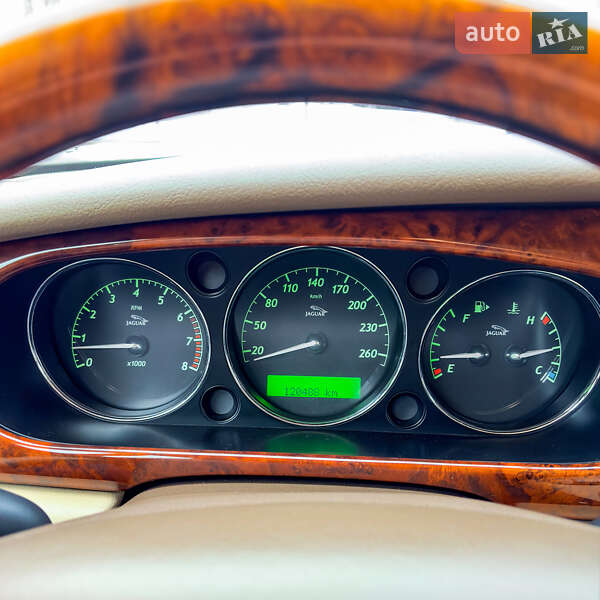 Седан Jaguar XJ 2007 в Киеве