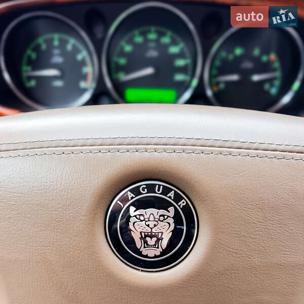 Седан Jaguar XJ 2007 в Киеве