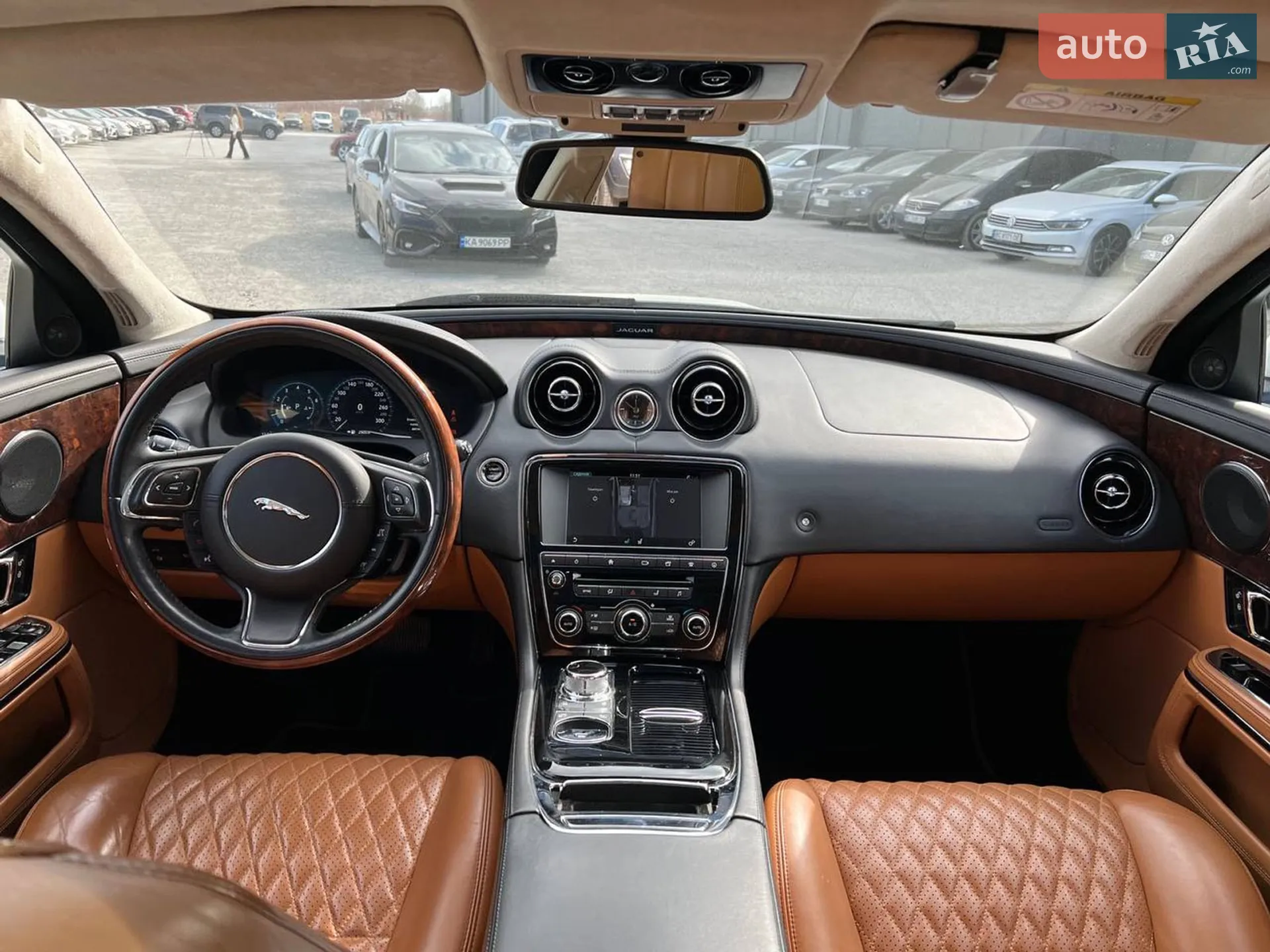 2017 Jaguar XJ - мініатюра 46