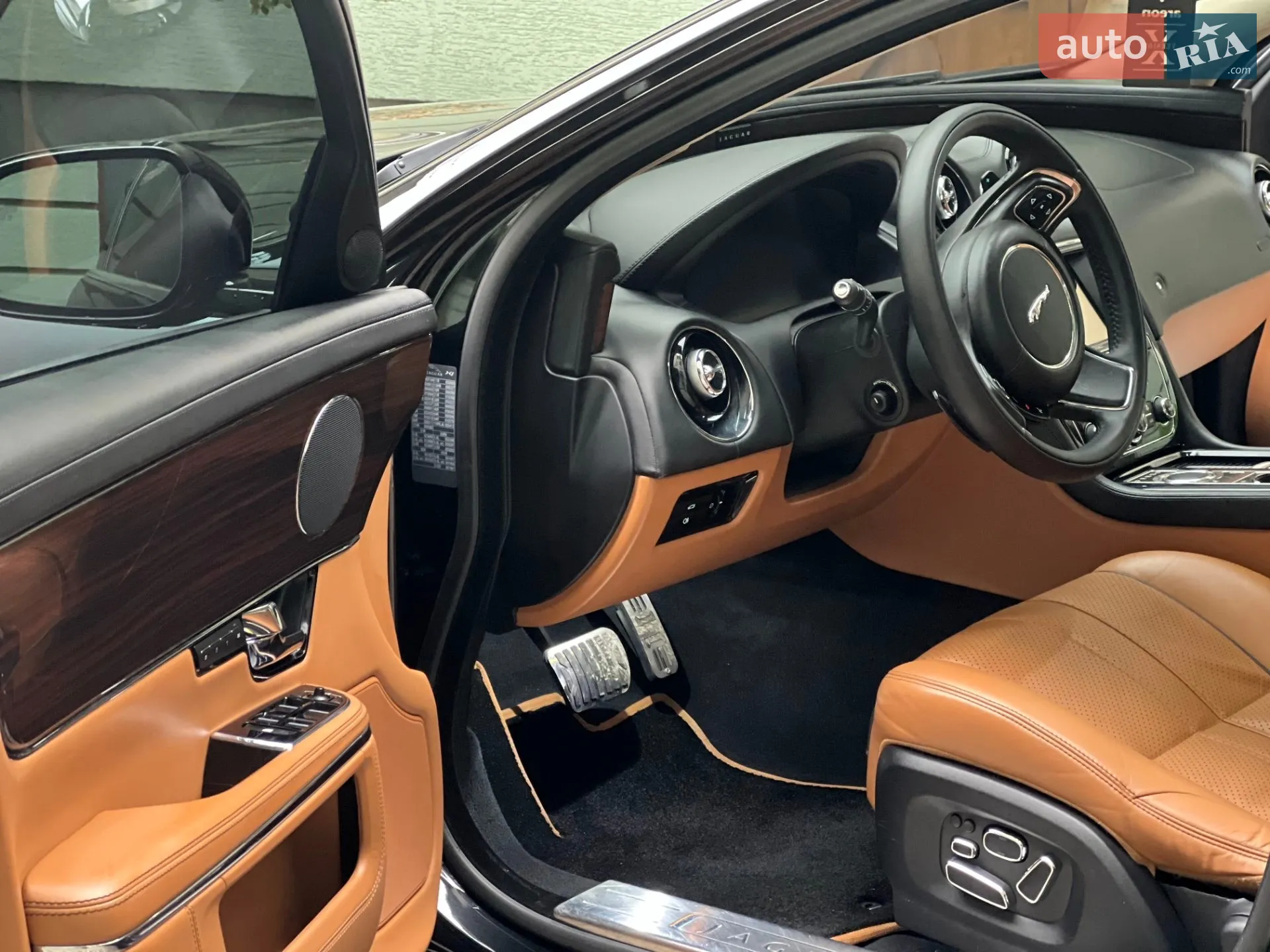 2010 Jaguar XJ - мініатюра 52