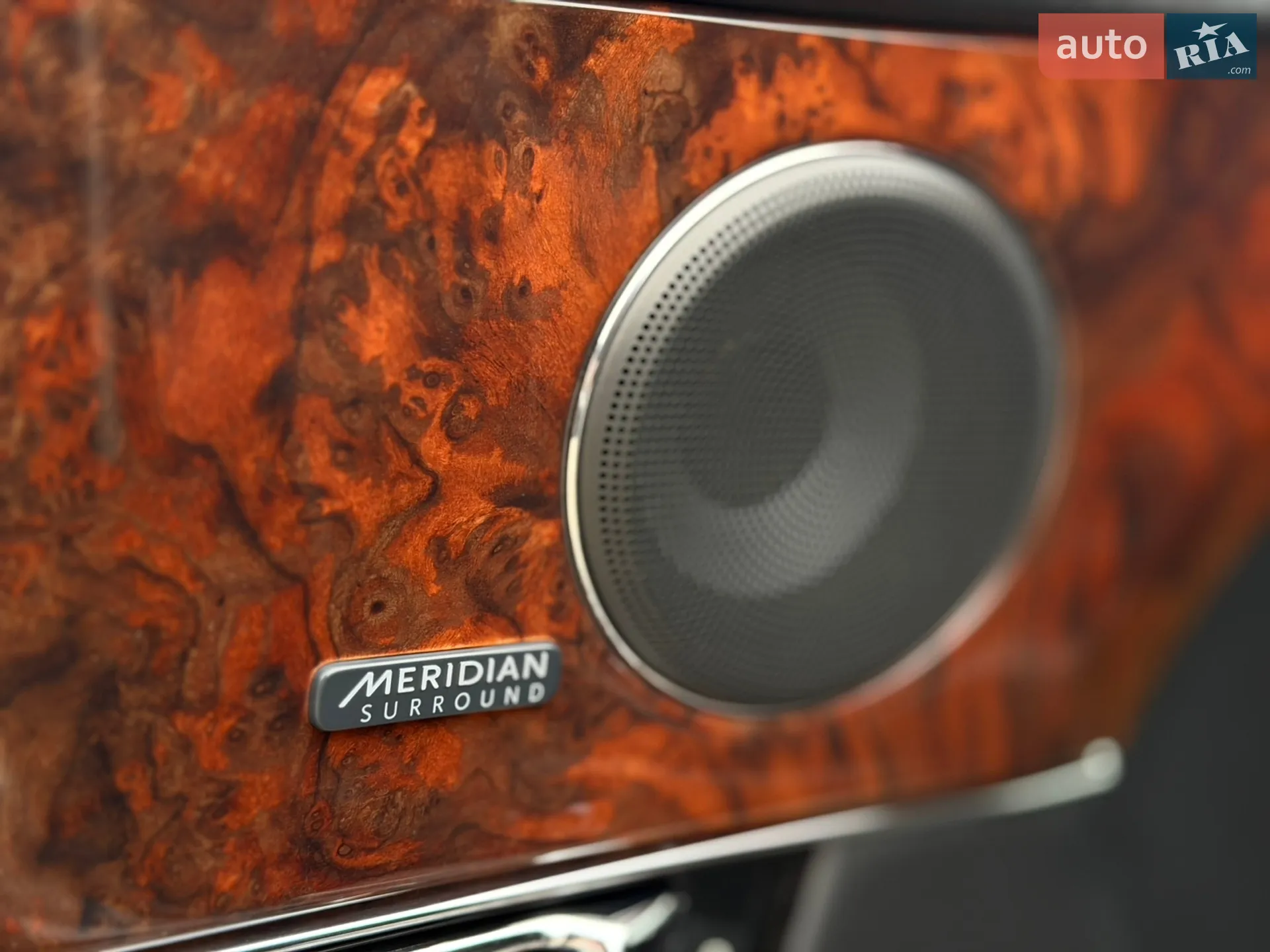2016 Jaguar XJ - мініатюра 26
