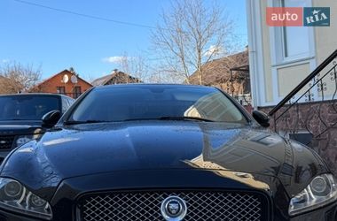 Седан Jaguar XJ 2013 в Києві