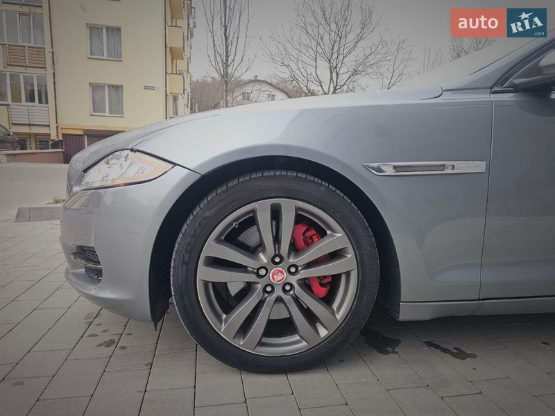 Седан Jaguar XJ 2013 в Львове фото 2 Седан Jaguar XJ 2013 в Львове