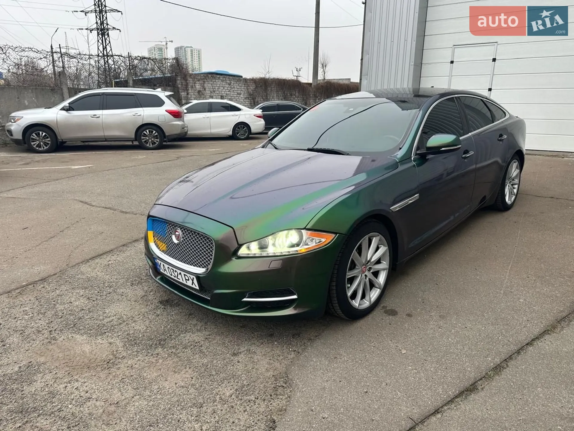 2013 Jaguar XJ - мініатюра 34