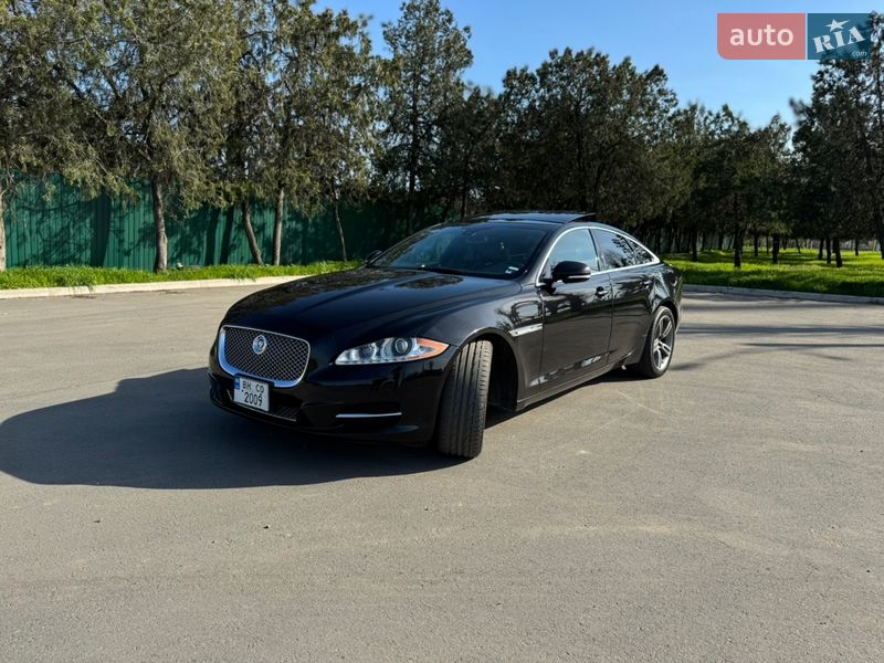 Jaguar XJ 2012