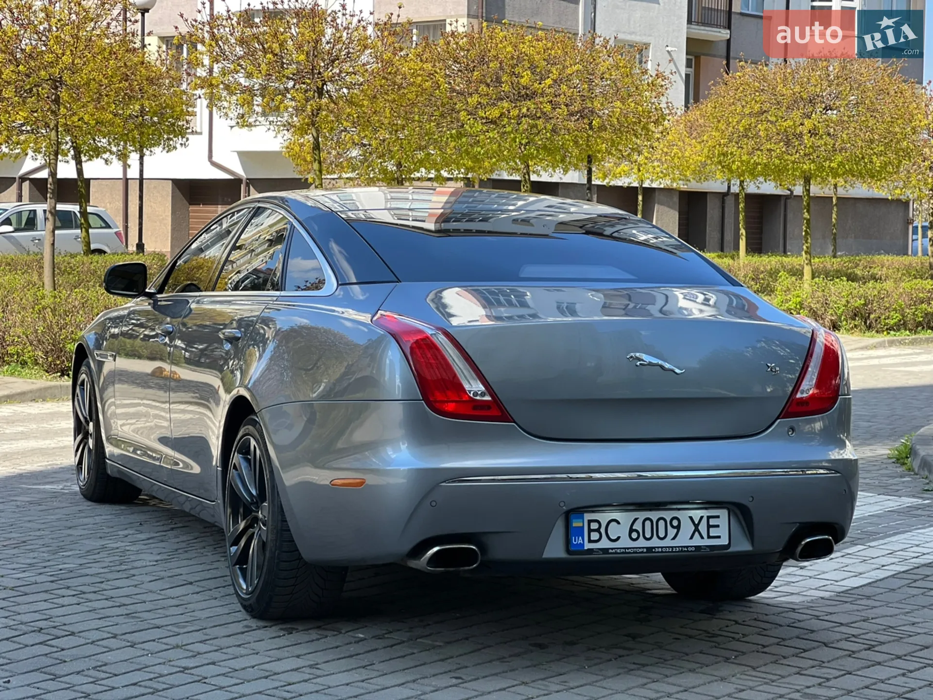 2010 Jaguar XJ - мініатюра 19
