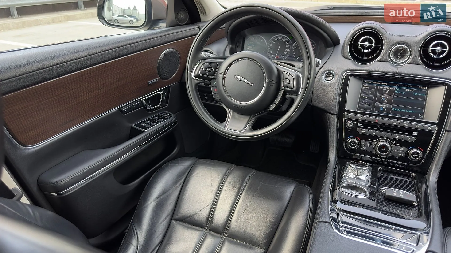 2015 Jaguar XJ - мініатюра 9