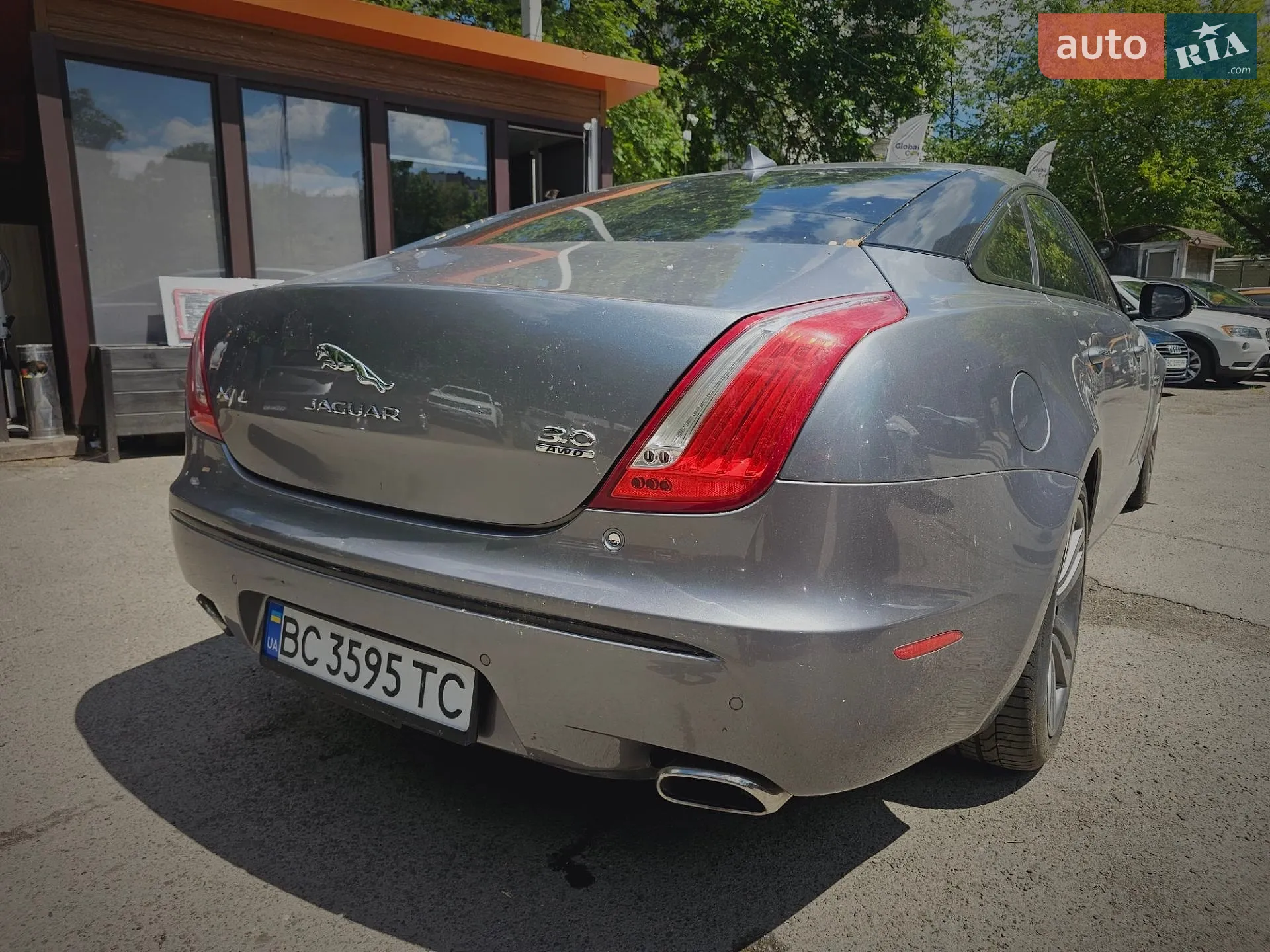 2013 Jaguar XJ - мініатюра 6