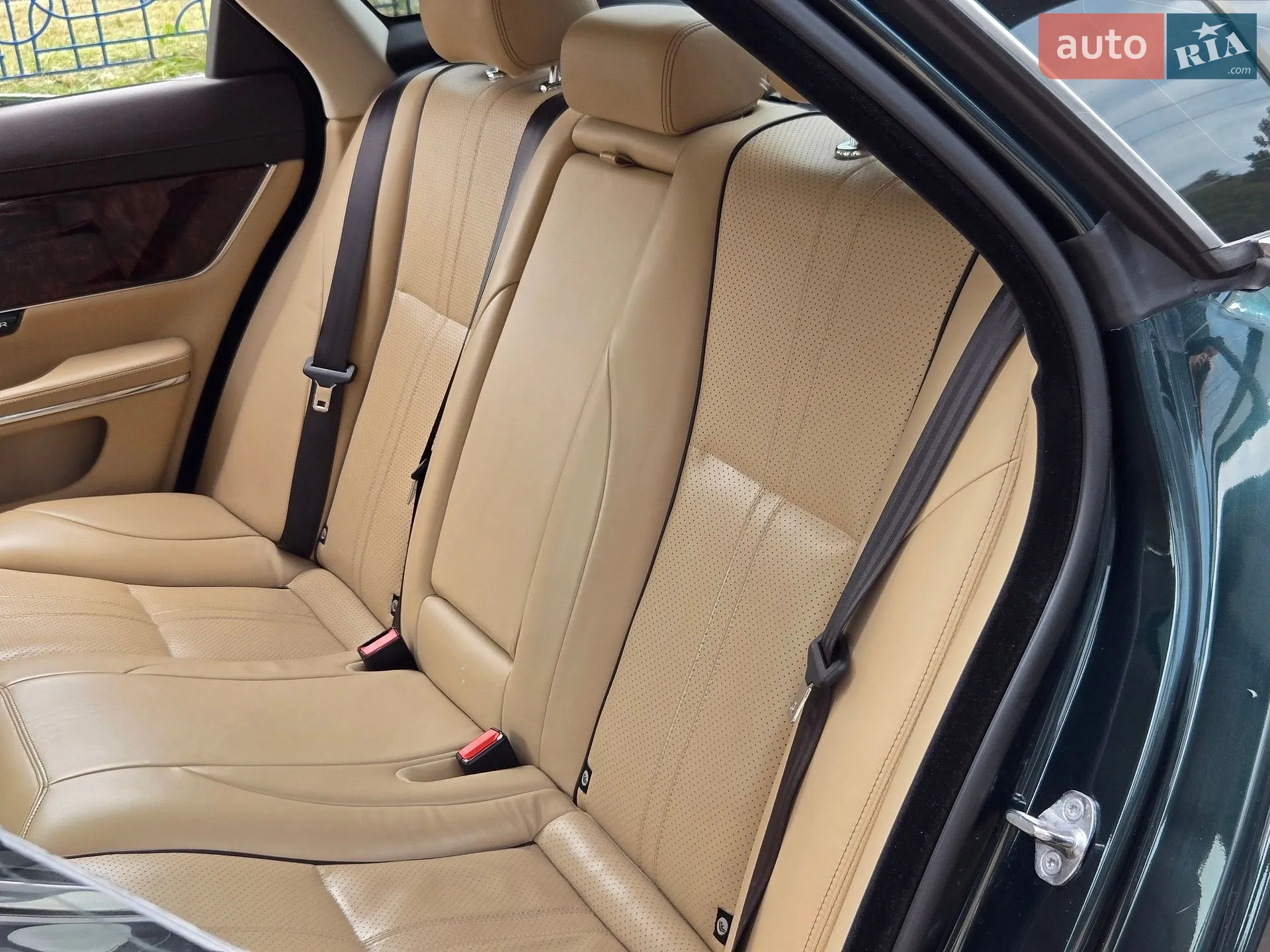 2016 Jaguar XJ - мініатюра 26