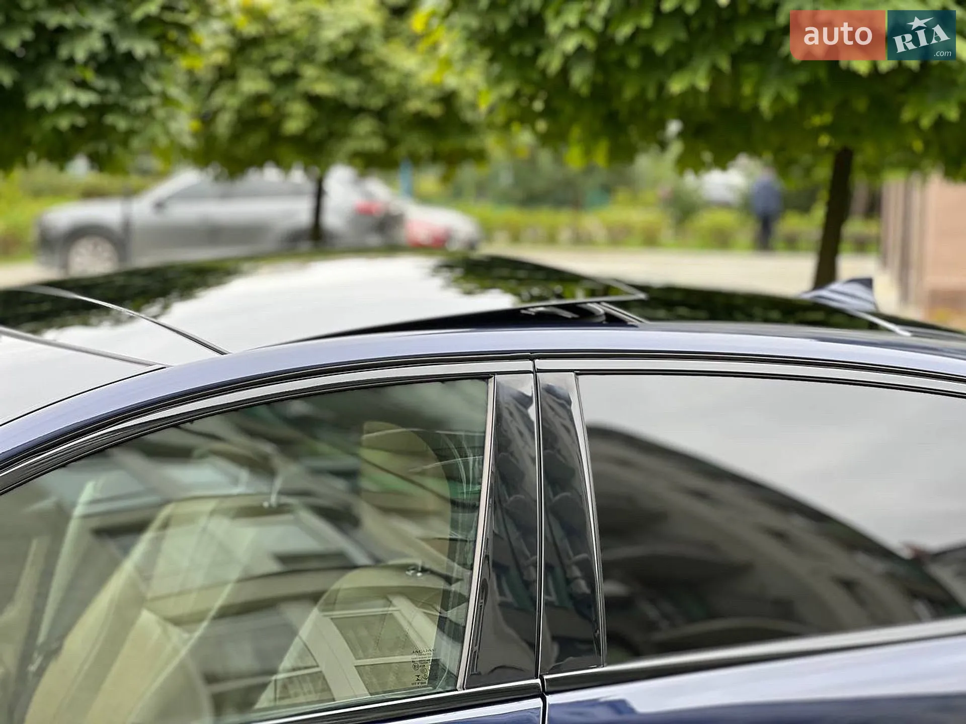 2014 Jaguar XJ - мініатюра 16
