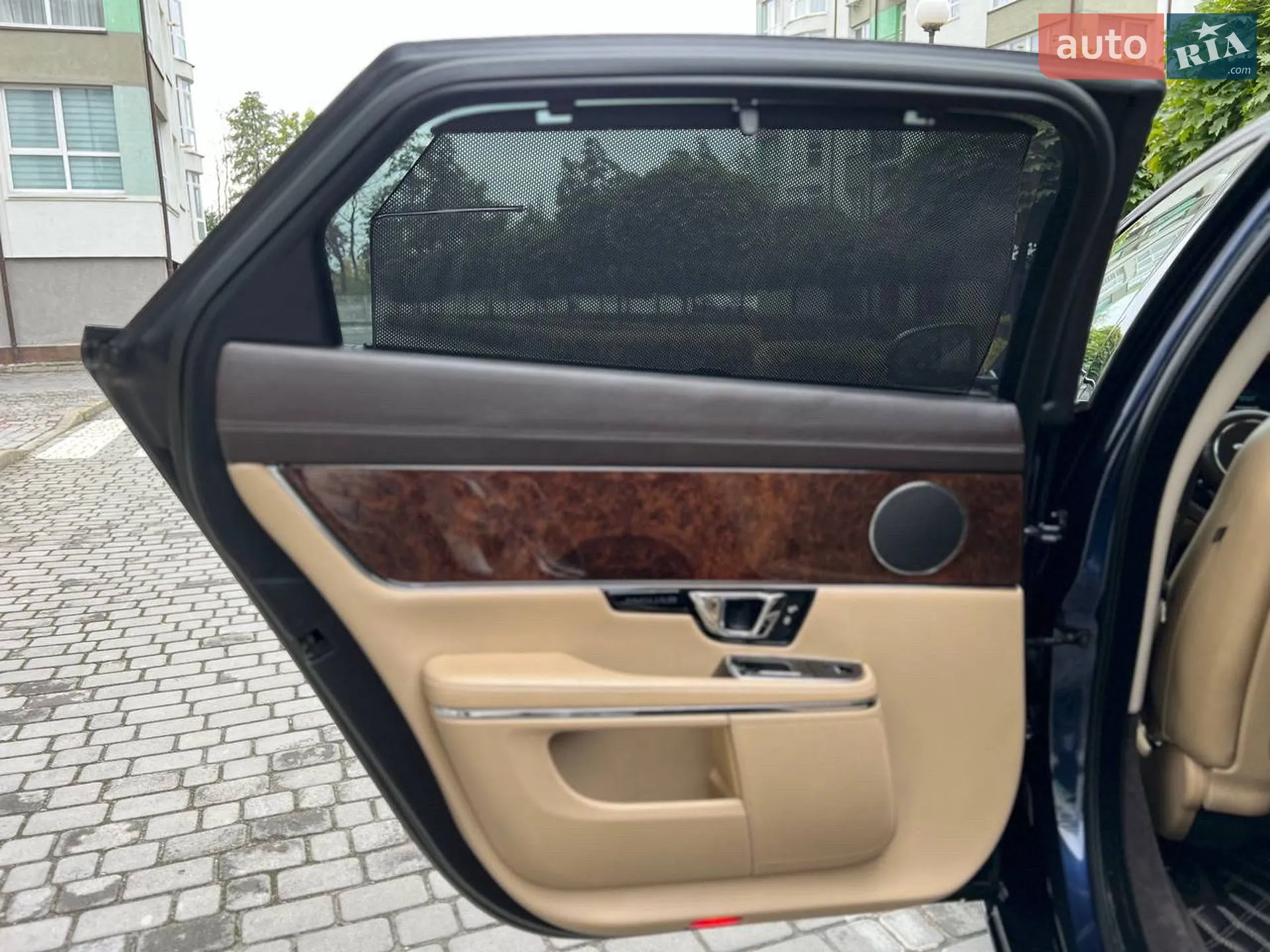 2014 Jaguar XJ - мініатюра 48